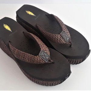VOLATILE WOMEN'S SHOES SANDALS PLATFORM RAFFIA BROWN THONG FLIP FLOP SIZE 8